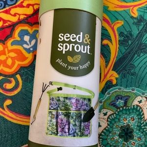 Seed and sprout, gardening set